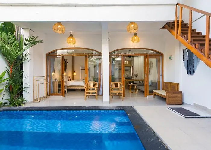 Prime Location - Agatha 3 Bedroom Private Pool Ferienhaus